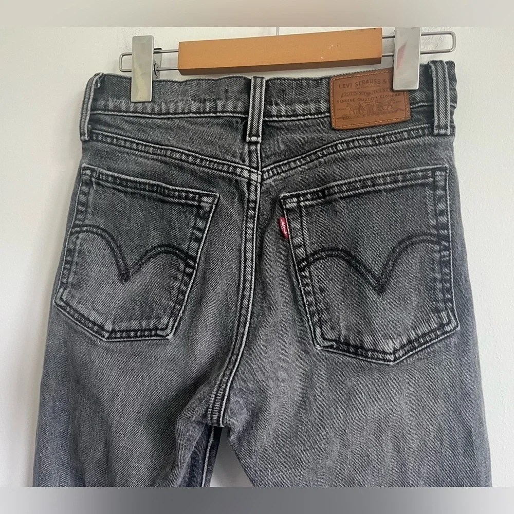 Levi’s Premium Denim Wedgie Fit High Rise Straight Jeans - Gray - US 25 - Picture 5 of 8